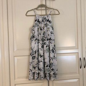 NWT. Francesca’s floral dress
